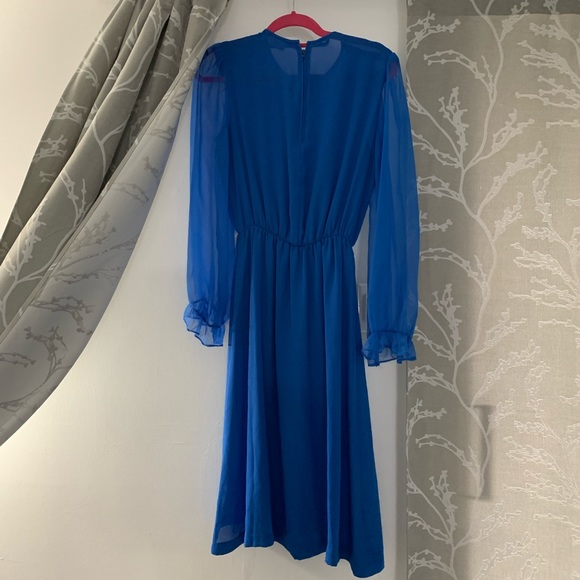 Beautiful Vintage Dress size medium - Picture 3 of 11